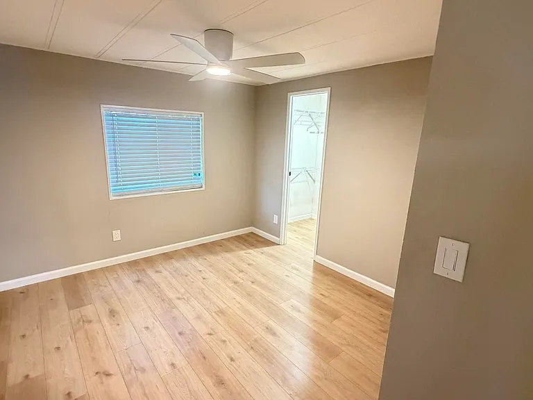 7770 Lone Tree Way — Photo 17