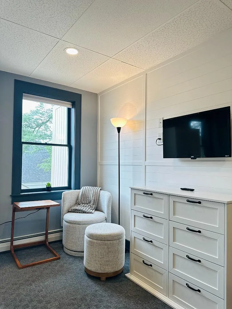 6 N Main St - Unit 6B | Furnished Studio Apartment — Photo 3