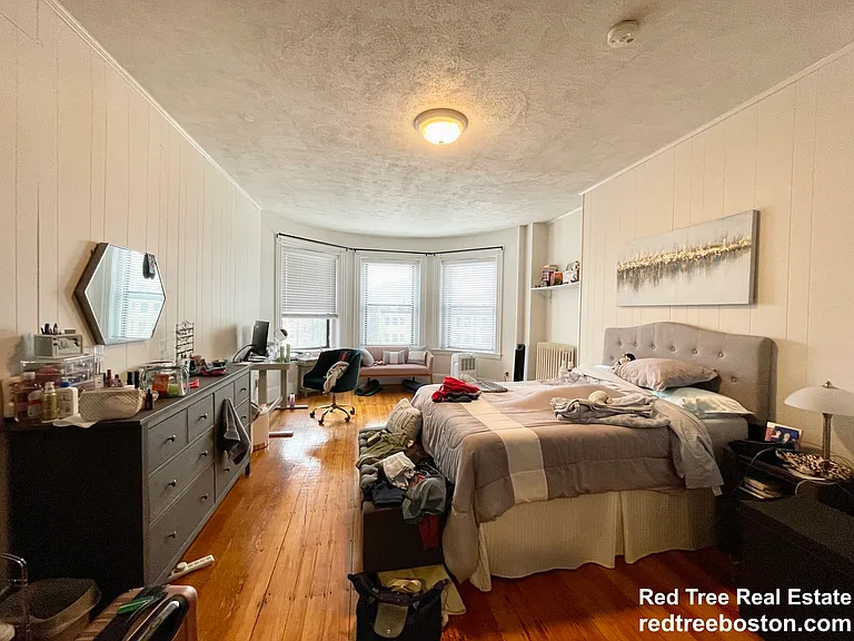 914 Beacon St #4 — Photo 28
