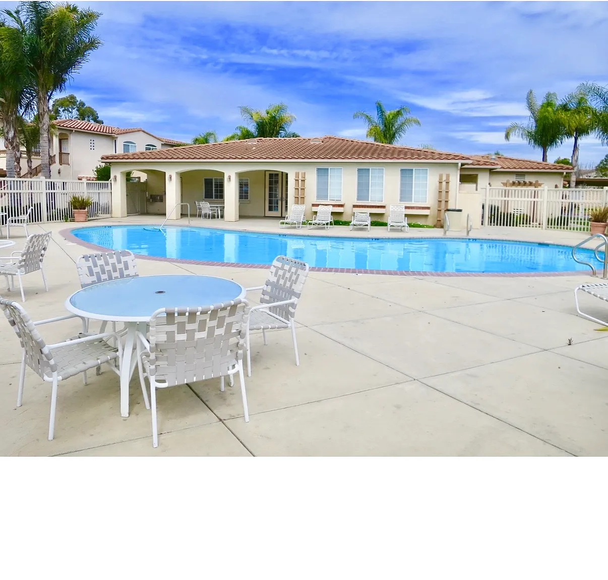 3 bed, 1300 sqft, $2,970 — Photo 1