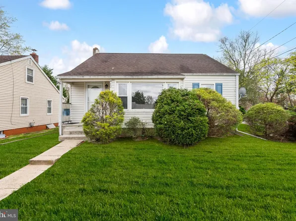 12 Ellis Ave, Burlington, NJ 08016