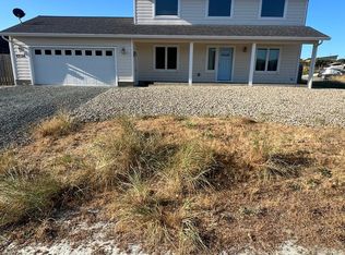 87126 Beach Ln, Bandon, OR 97411