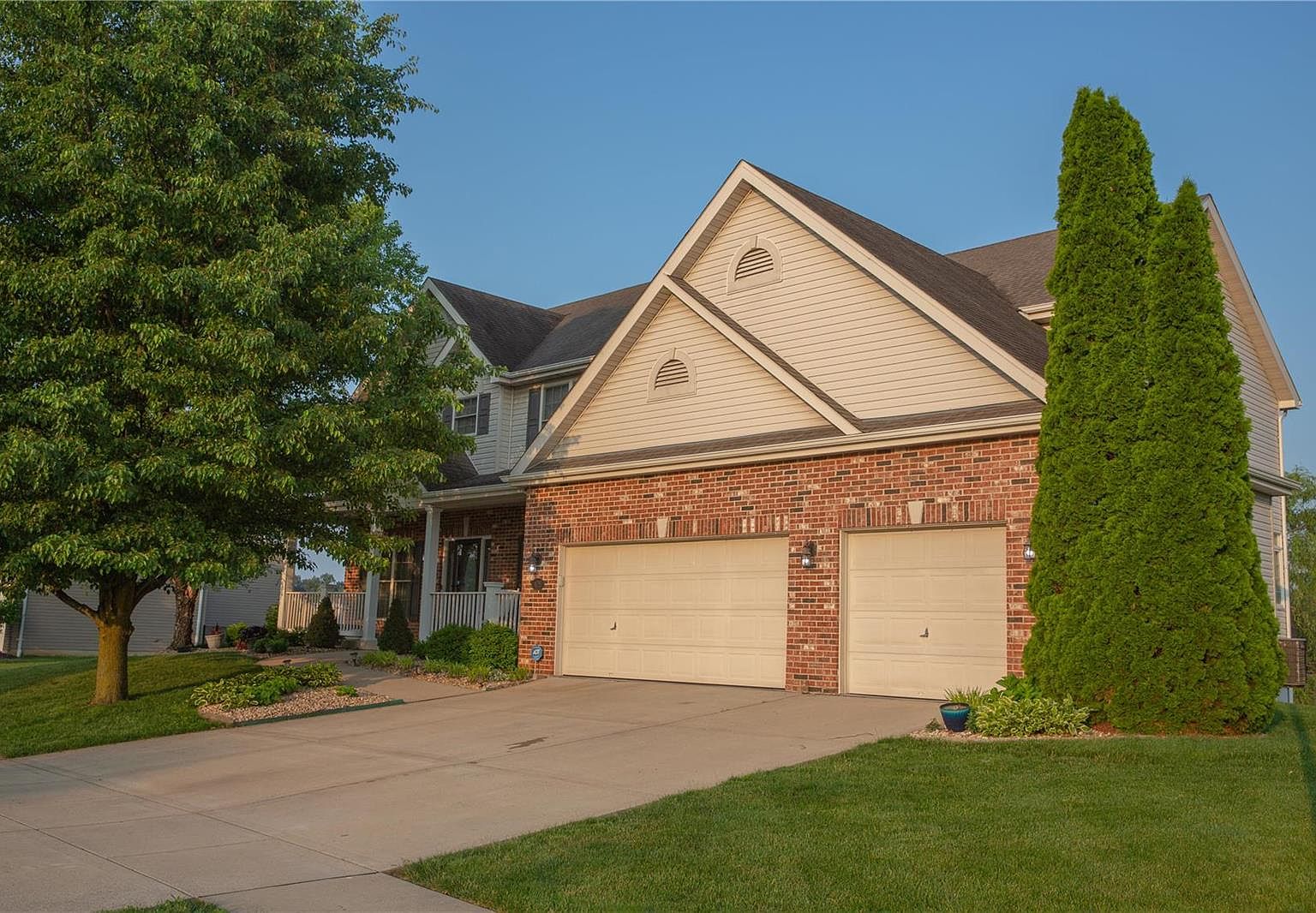 175 Forest Oaks Dr, Caseyville, IL 62232 MLS 23029836 Zillow