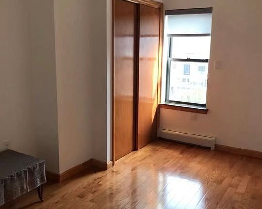 4th image of 32-15 76th St Floor 2