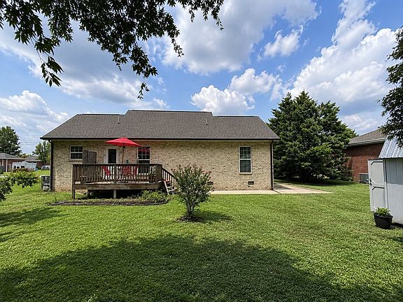 3rd image of 656 Kendra Dr