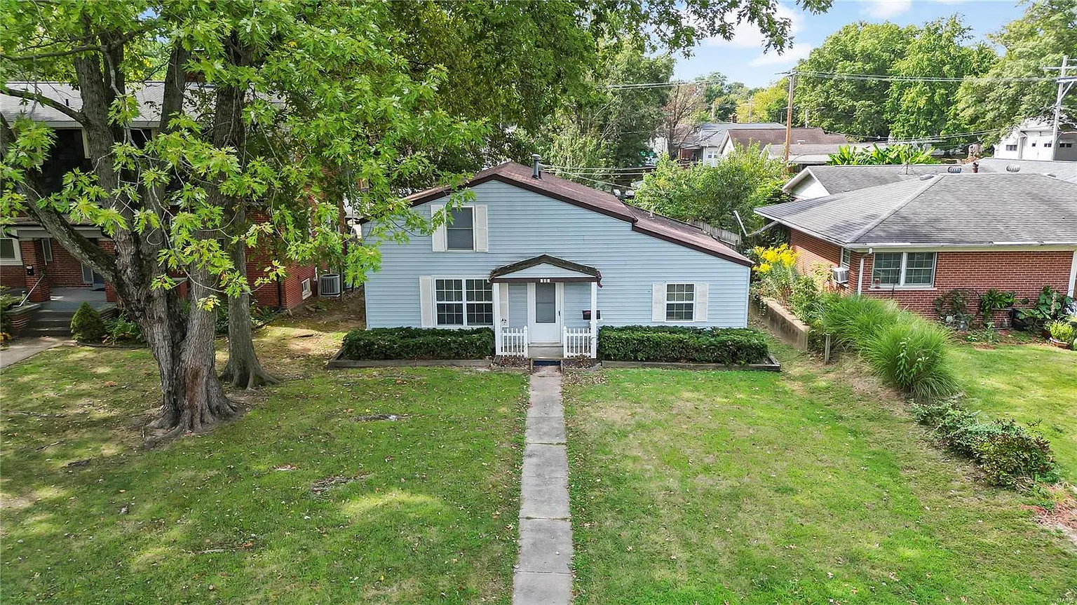 511 S Douglas Ave photo 1