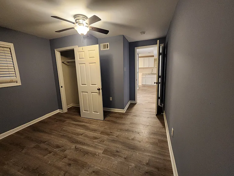1603 Richards St — Photo 7