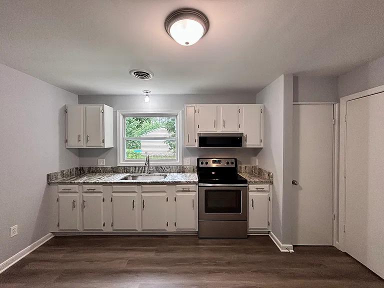 6317 Phobus Dr — Photo 3