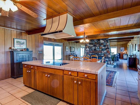 5th image of 3087 Vista Verde Dr
