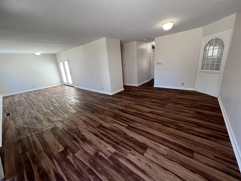 17 E Blaine St — Photo 13