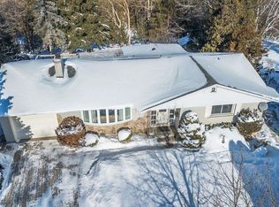 1318 Thorman Dr, Cambridge, ON N3H 1A2