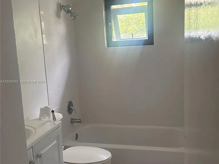 7620 Kimberly Blvd #2D — Photo 6