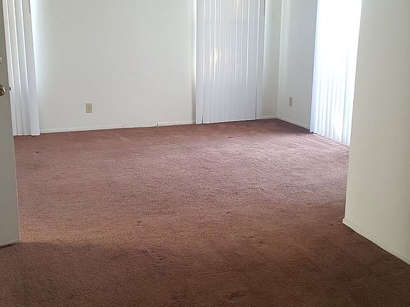 3rd image of 450 Pajaro Ave APT 5