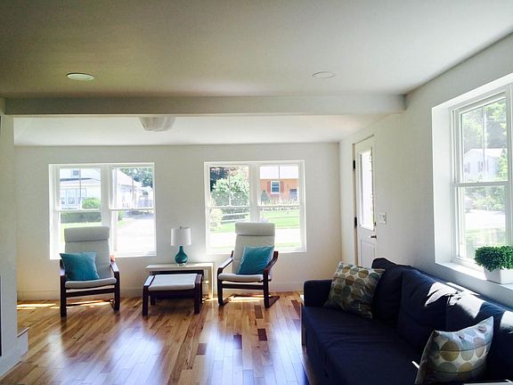 Living room sitting area
