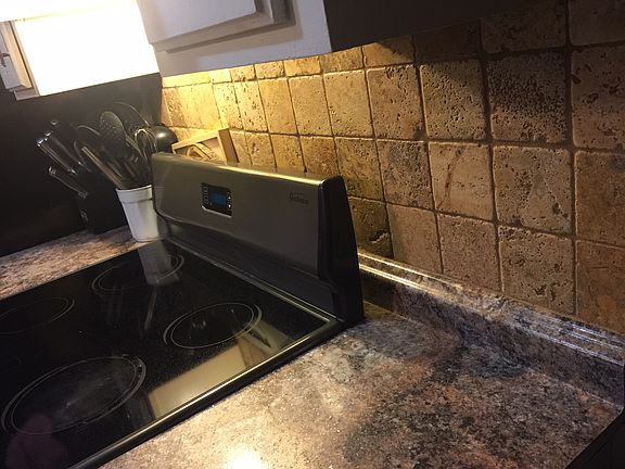 5th image of 405 Todd Dr