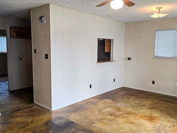 3rd image of 368 Hill Ave #A