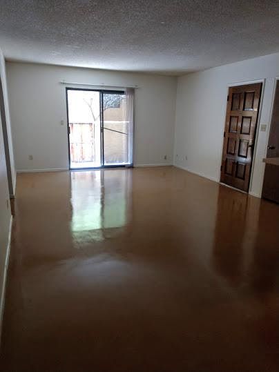 1st image of 940 N Alvernon Way APT C