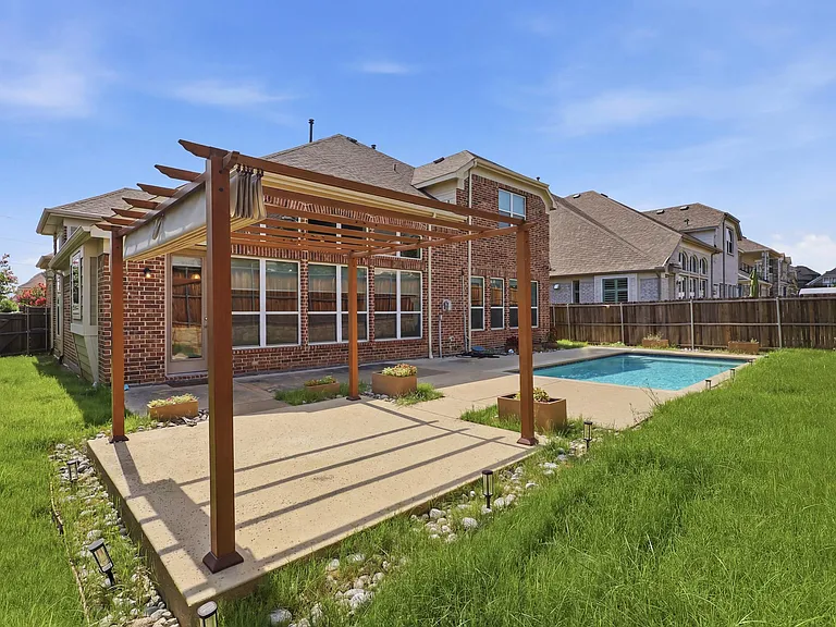 344 Birchwood Way — Photo 31