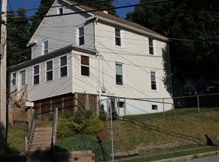 174 Parker Ave, Poughkeepsie, NY 12601