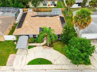 9621 Lakeside Ln, Port Richey, FL 34668