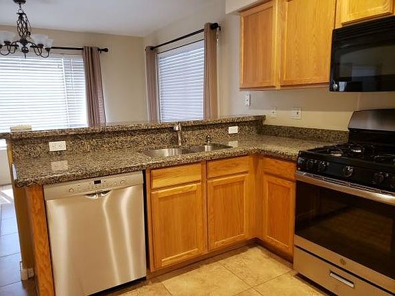 3rd image of 4200 E Dublin St