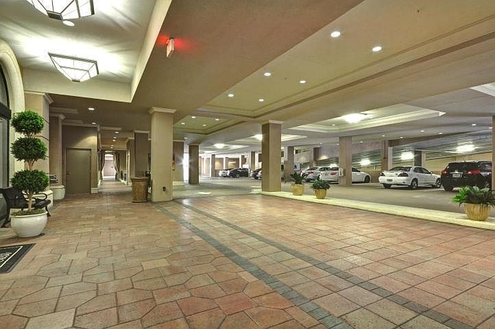 2nd image of 200 E Palmetto Park Rd APT 910
