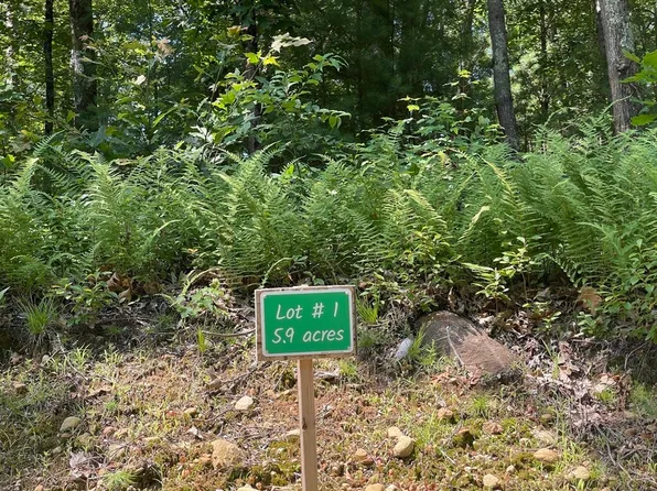 291 Warren Rd, Brimfield, MA 01010