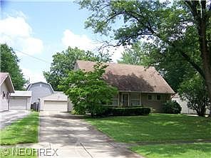 2nd image of 4252 Woodmere Dr