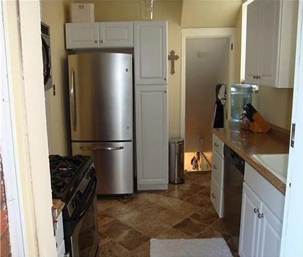 1656 McFarland Rd — Photo 3