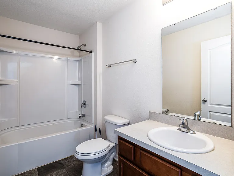 1951 April Oaks Dr — Photo 10