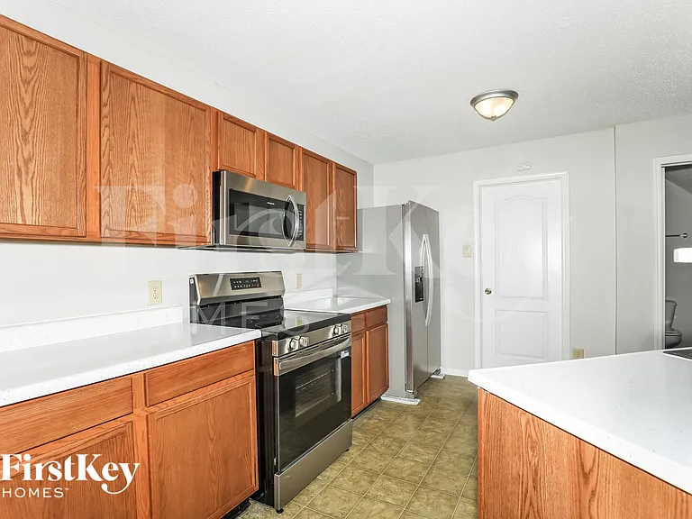 2825 Ludwig Dr — Photo 11