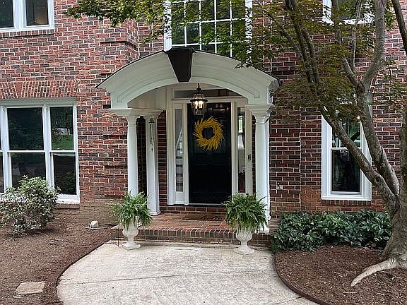 4th image of 5904 Alexa Rd