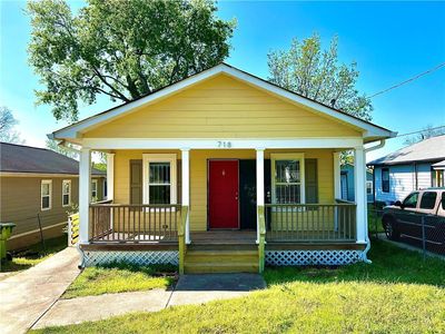 718 Dalvigney St NW, Atlanta, GA, 30318