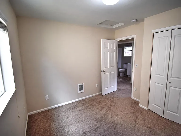 8724 Stockholm Ln NE — Photo 22