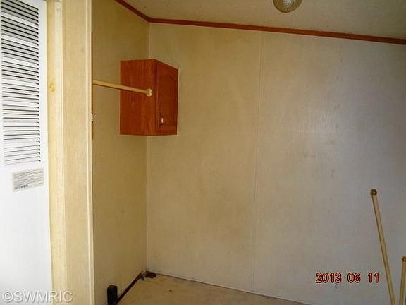 3rd image of 8907 Paw Paw Trl