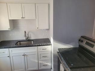 17 Hinckley St, Somerville, MA 02145