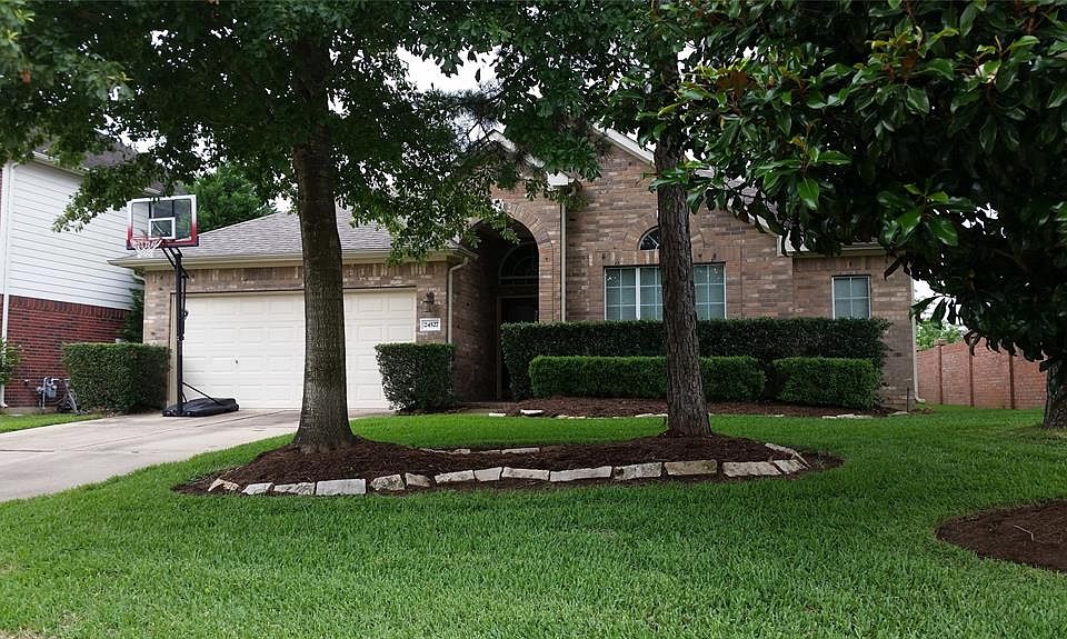 1st image of 24527 Bickford Ct