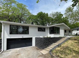 3132 Lister Ave, Kansas City, MO 64128