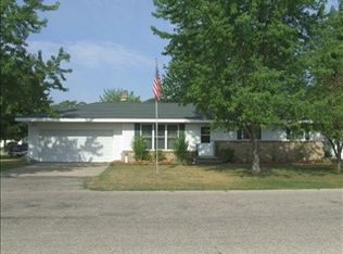 1707 E 2nd Ave, Brodhead, WI 53520