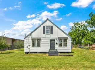 2814 Cooley Ave, Groves, TX 77619