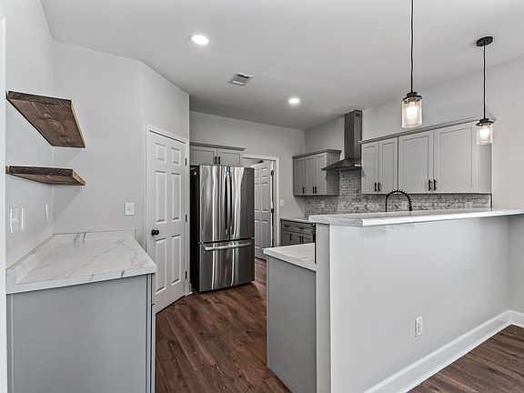 4th image of 46 Choctaw Rd