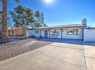 9041 E Gary Ln, Mesa, AZ 85207