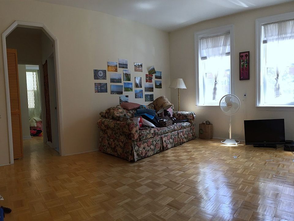 2nd image of 201 W 93rd St APT 2C