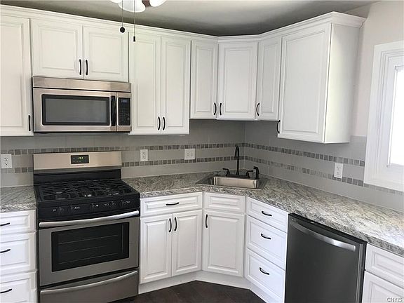 2nd image of 101 Finwood Dr