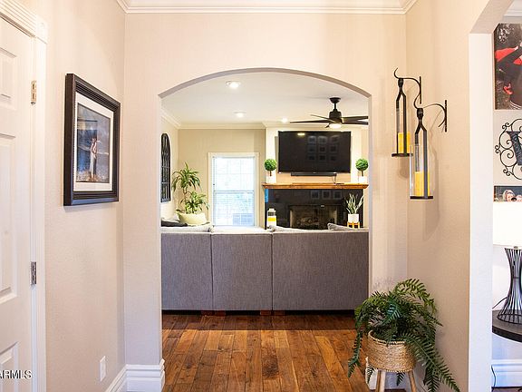 4th image of 3051 E IRWIN Avenue