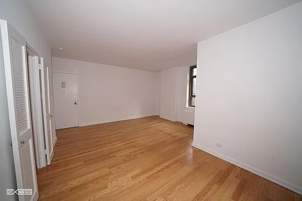Rented by Citi Habitats | media 6