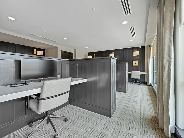 The Harrison — Photo 23