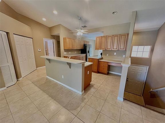 3rd image of 5390 Admiral Way