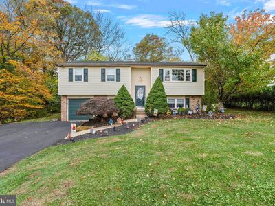 245 Hampshire Dr, Chalfont, PA, 18914