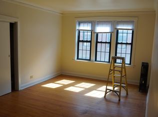 2501 W Winnemac Ave #B4, Chicago, IL 60625